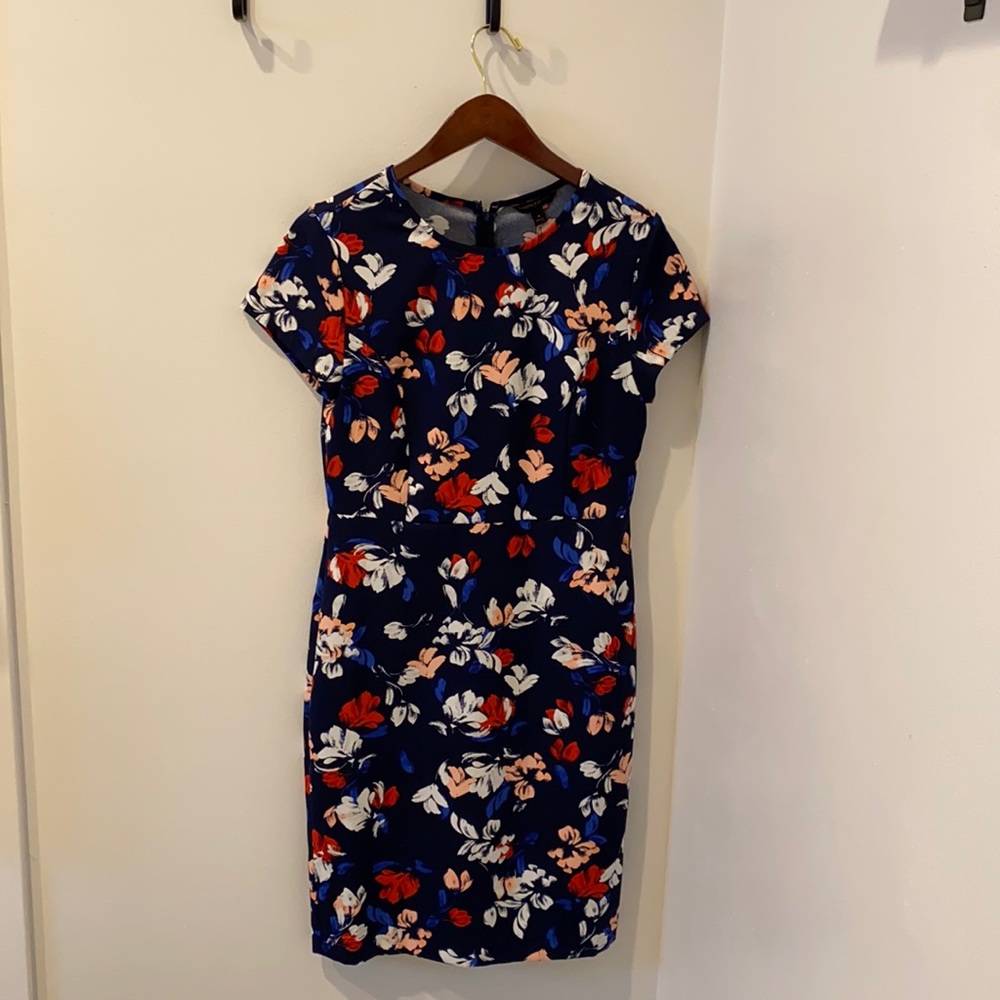 Navy Floral Dress - Banana Republic - Size 4